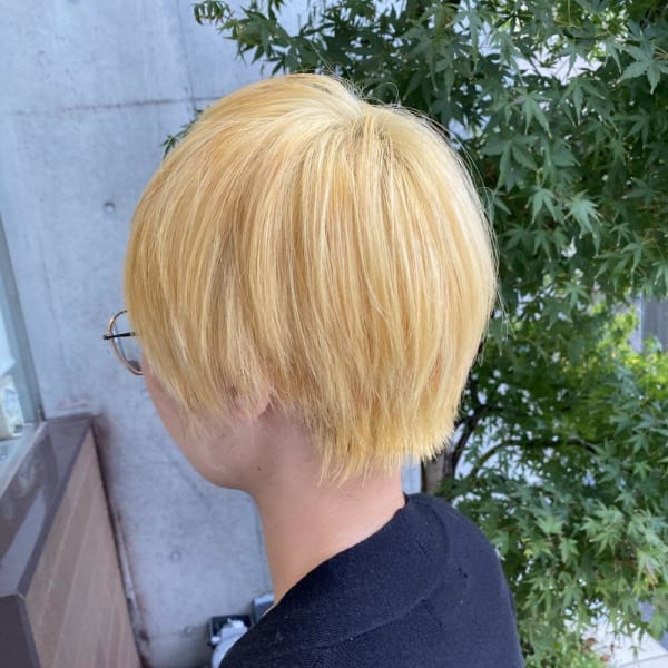 ハイトーンショート/ブリーチ抜きっぱなし