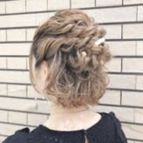 ヘアアレンジ×ボブ