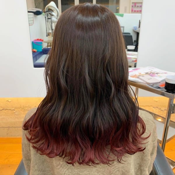 裾カラー×レッド