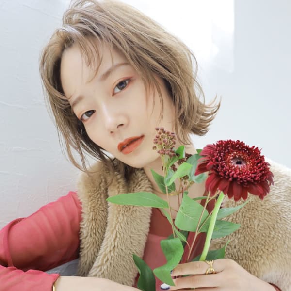 【tetote江坂】外ハネボブウルフ×グレージュカラー