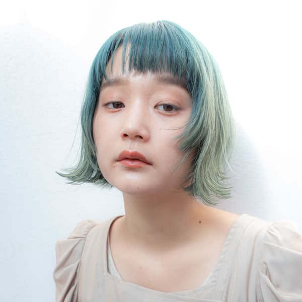 【DiMPlE越谷 越谷駅前】派手髪個性カラー