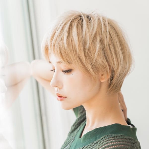 ホワイトベージュショート