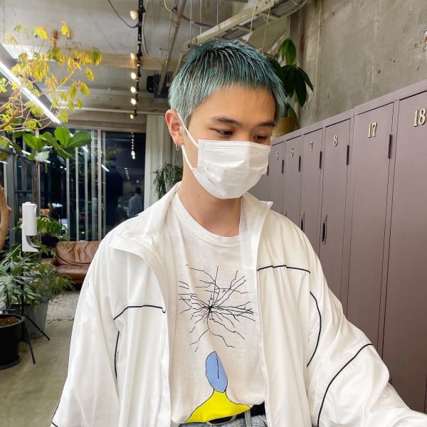 お洒落ボウズ×ミントブルーカラー