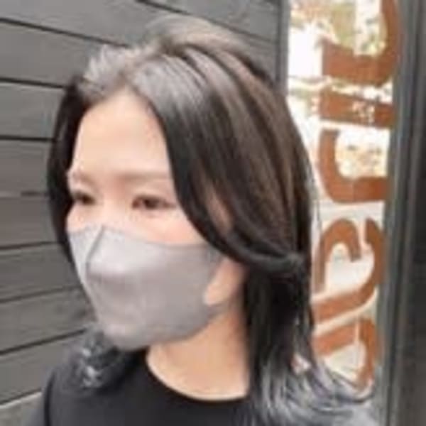 くすみブルージュ