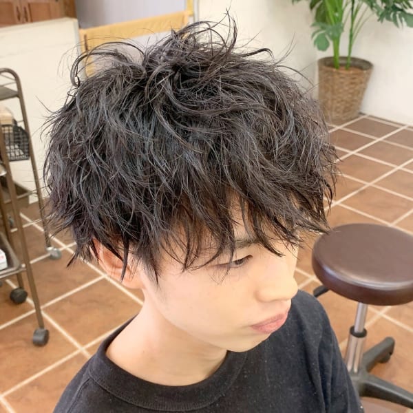 無造作ソフトツイストパーマ|e-ne