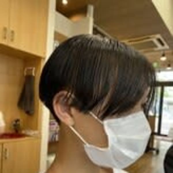 マイキーカット　前下がり　マッシュ