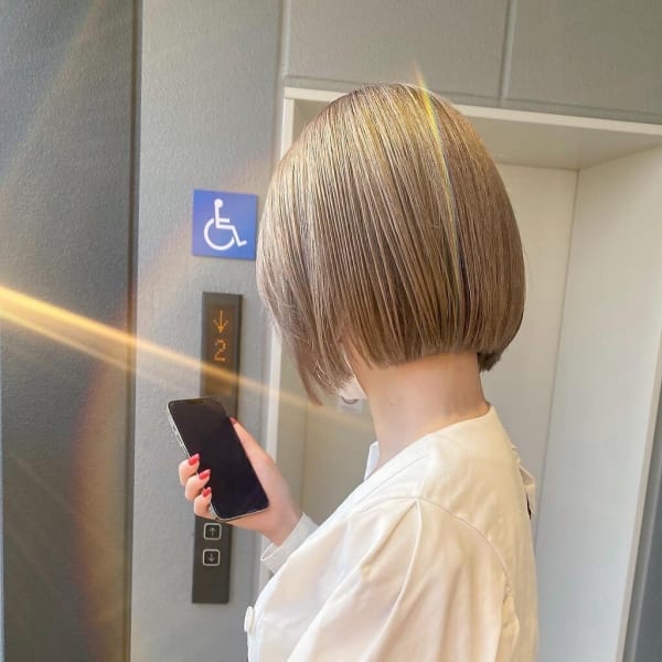 ハイトーンベージュ・ボブ