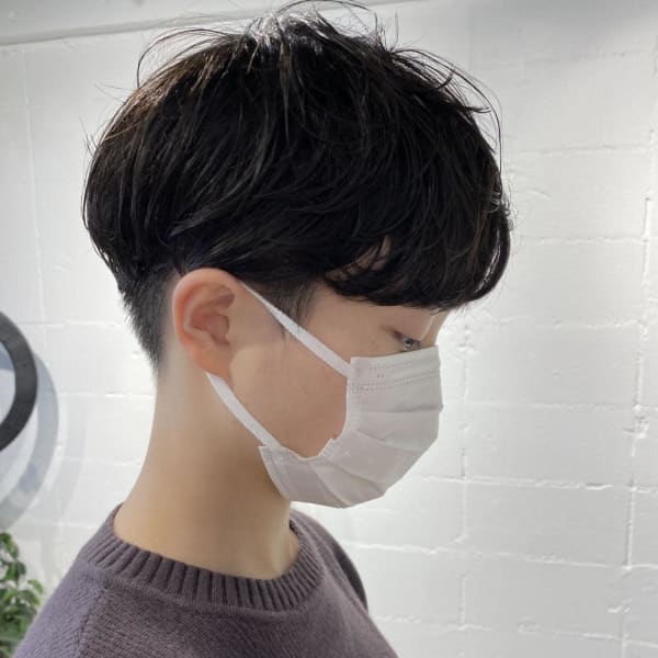 ナチュラルパーマ_刈り上げマッシュショート