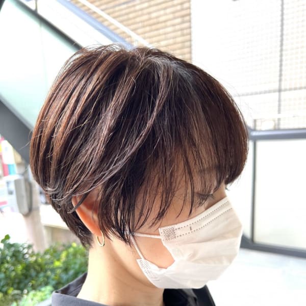 すっきりしすぎないショートヘア