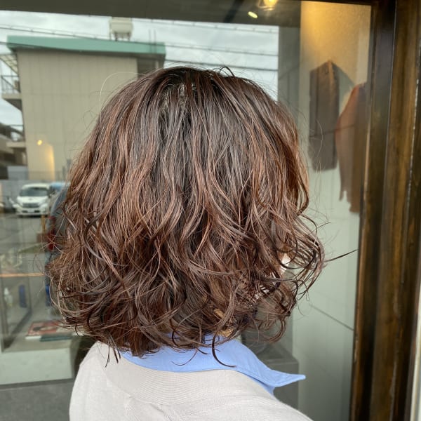 酸性パーマ　×   ボブ　×   ウェーブスタイル