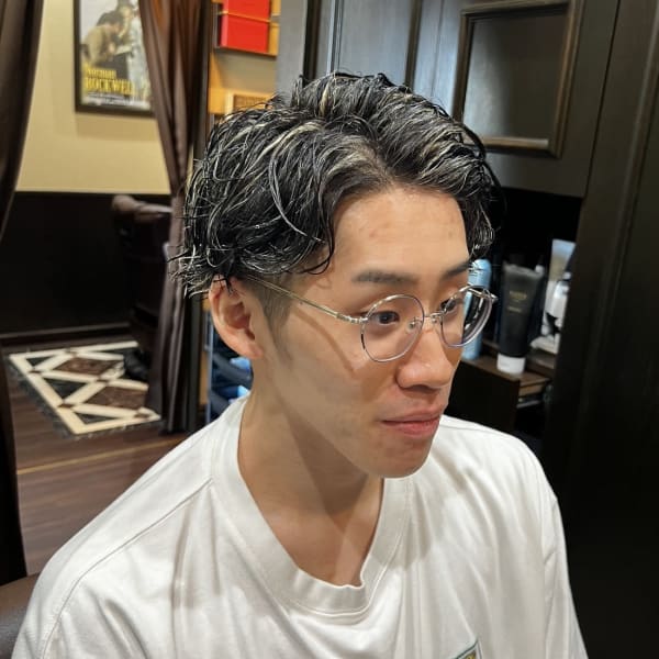 メッシュスツイストバイラルパーマ