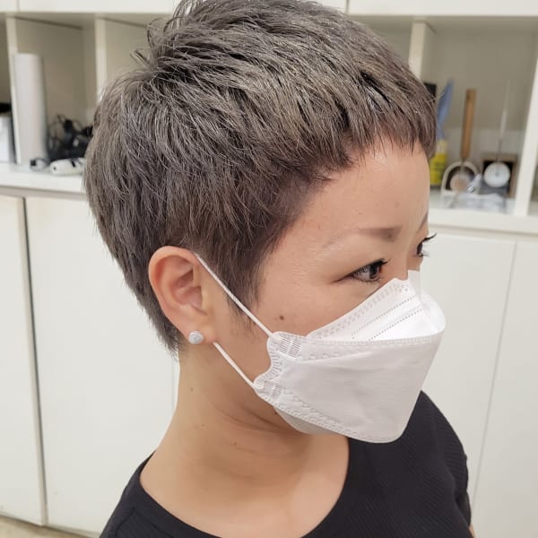 ベリーショート×ハイトーンアッシュベージュ