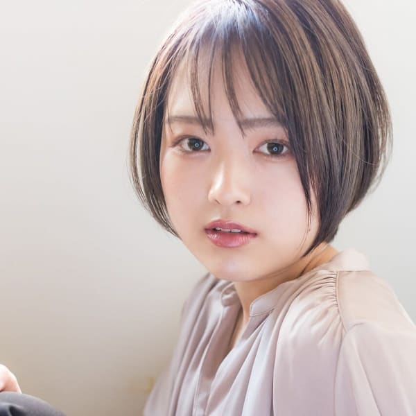 １０代２０代３０代大人可愛い透明感小顔ひし形ショート透け感