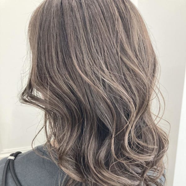 美髪/大人かわいい/こなれミディ/サンドベージュ