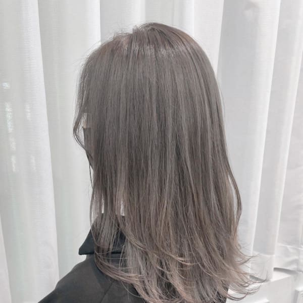 アッシュグレー/バレイヤージュ/グラデーション/ブリーチ