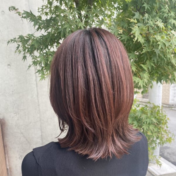 大人のワインレッドカラー