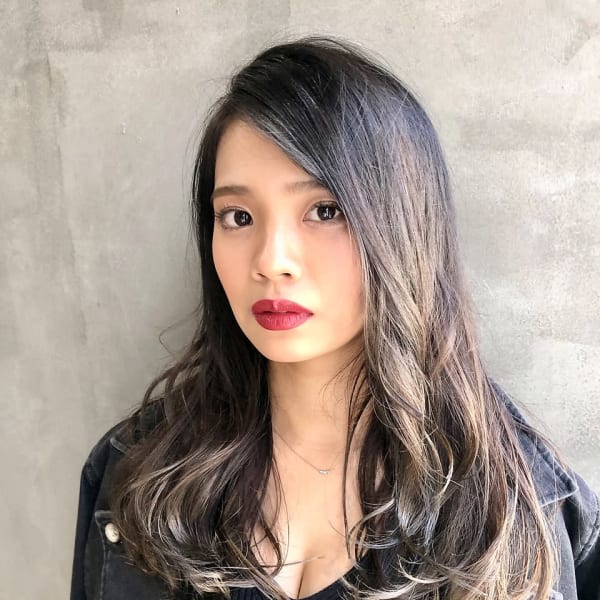 モードカジュアルスタイル