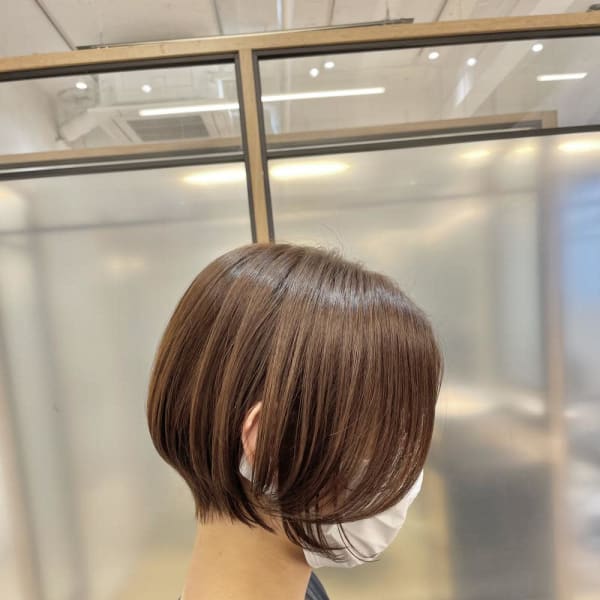 【篠原】直毛でも出来る前髪長めの丸みショートボブ|PORT