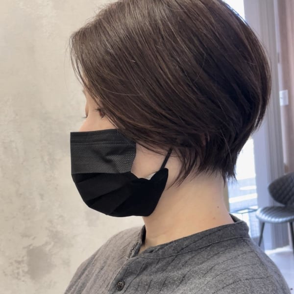 曲線美 色っぽショート|半個室美容室 roan 福津店