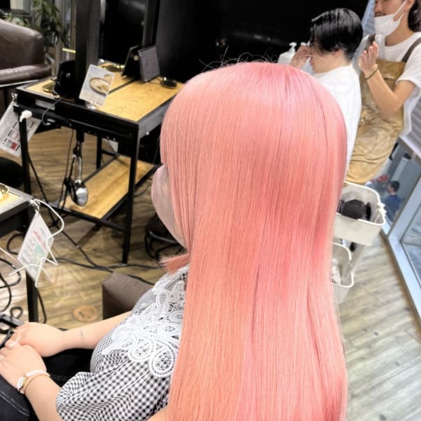 ピンクベージュ　ラベンダーピンク　ラベンダーカラー