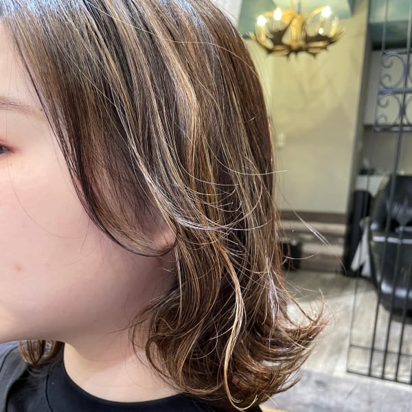 西梅田/ボブ/グレージュ/白髪ぼかし【Attirer飯田裕之