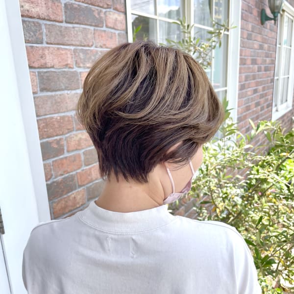 マッシュショート×アンブレラカラー