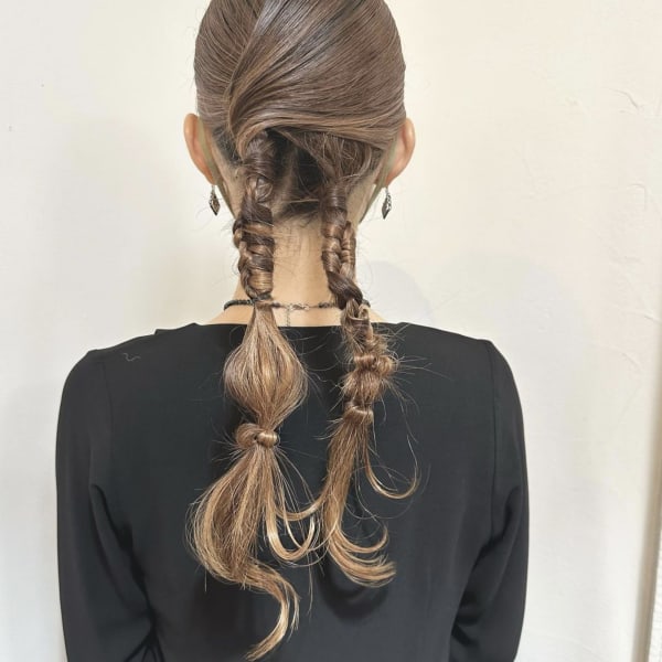 《e's中目黒美容室》アシンメトリーおさげアレンジ【佐久間】