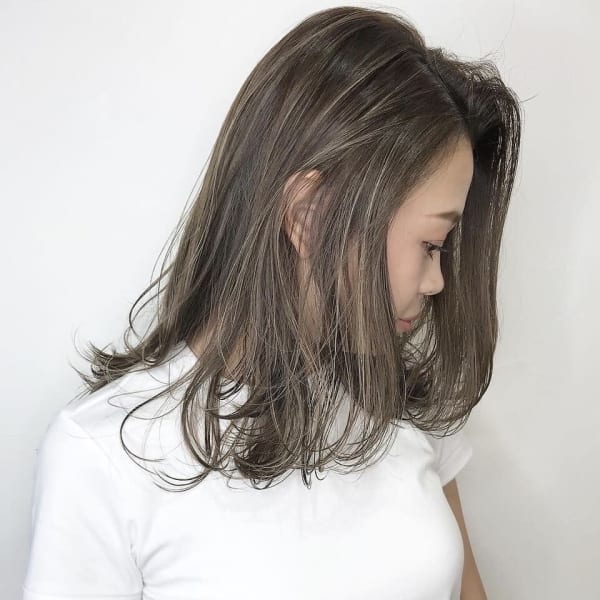 グラデーションカラーロングボブ
