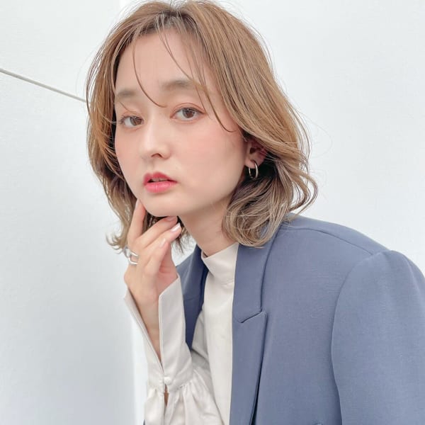 ミディアムレイヤーカット|GRAN AVEDA