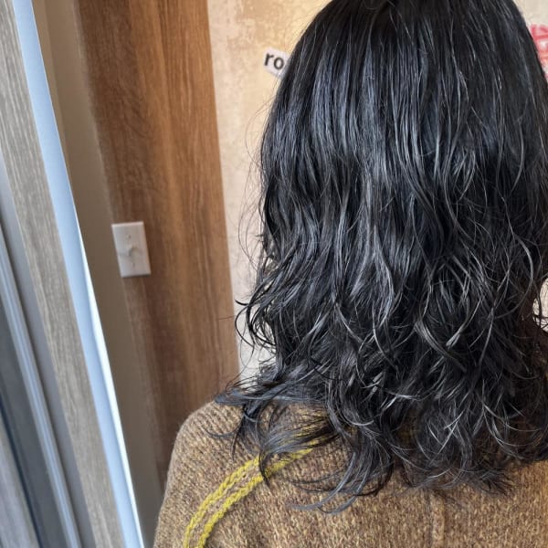 ネオウルフパーマ|半個室美容室 roan 福津店