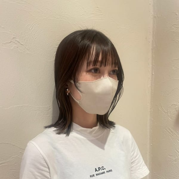 大人可愛いココアベージュグレージュカラーボブウルフ黒髪