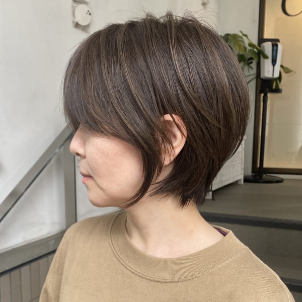 ショートボブ