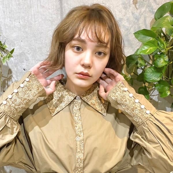 【ハイトーン美人】透明感ベージュカラー×ミニボブ