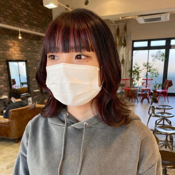 【CHESTER】インナーカラー 前髪ぱっつん