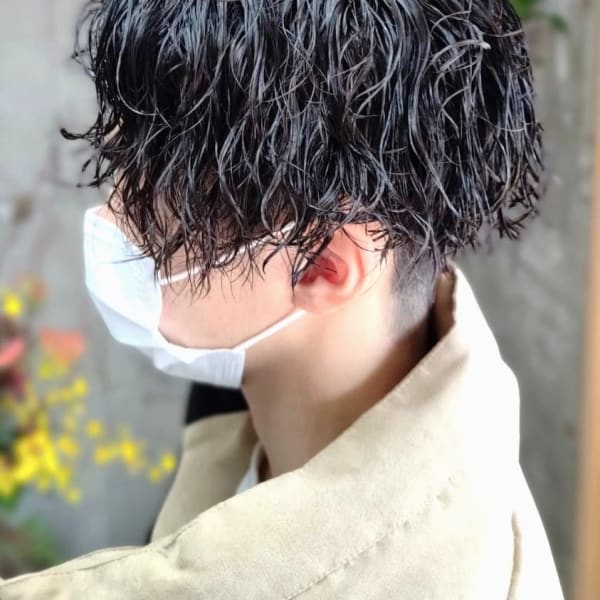 ツイストスパイラル×束感ツーブロックマッシュパーマ