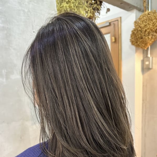 ハイライト × グレージュ