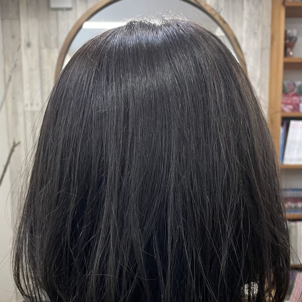 #外ハネ #イルミナカラー #フォレスト #レイヤーカット