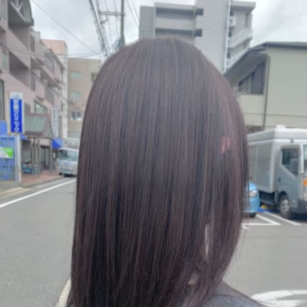 シークレットハイライトミディアムストレート|FreyaHair&Spa TotalBeautySalon