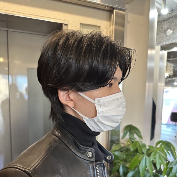 毛流れセンターパート　カルマパーマ|REVES