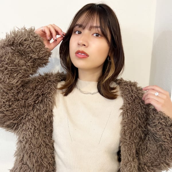 【山田】インナーカラーシースルーバングくびれウルフy394|Maria by AFLOAT