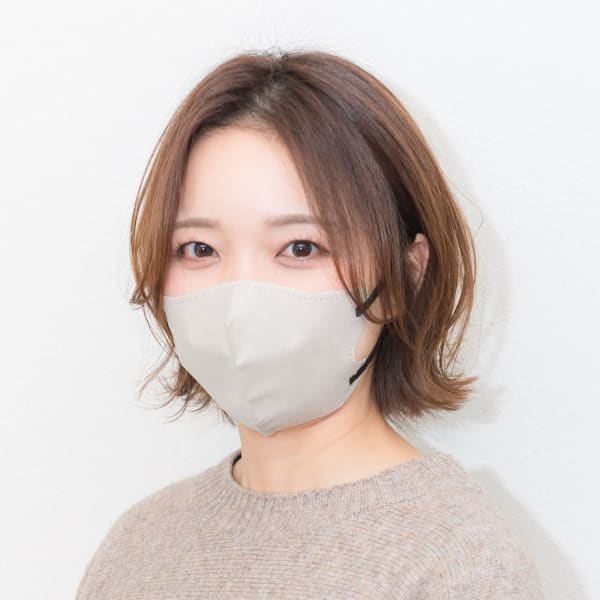 ショート【外ハネ×艶カラー】