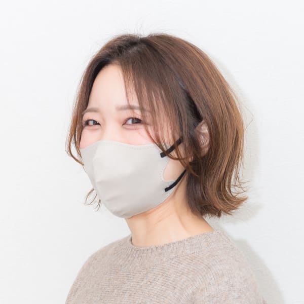 ショート【外ハネ×艶カラー】