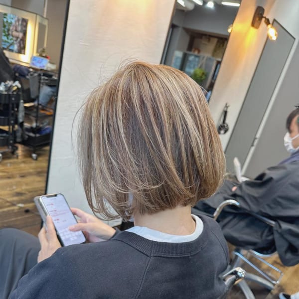 【ボブ ハイライト 白髪ぼかし 恵比寿】