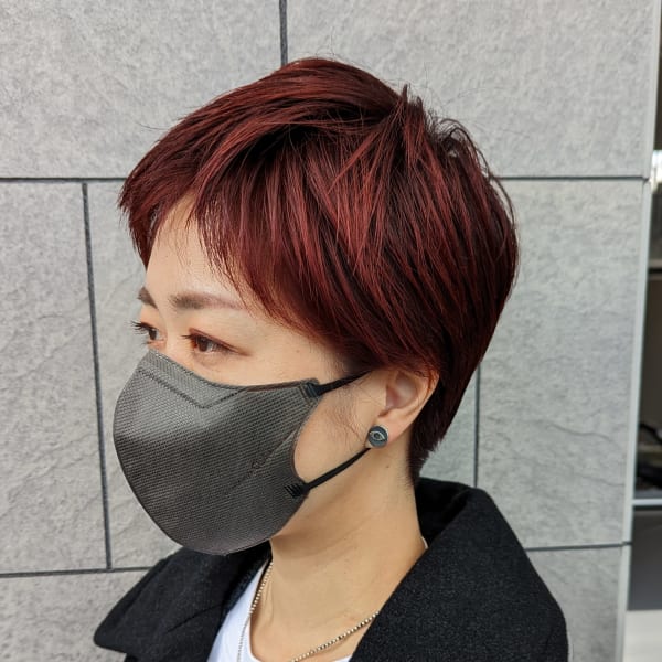 【おしゃれベリーショート】ボルドーレッド 10代　20代　