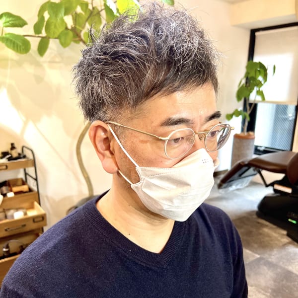 50代のメンズスタイル☆カジュアルなお洒落ヘア