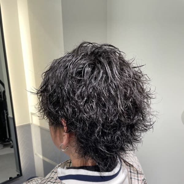 ウルフ外ハネピンパーマツイストスパイラル