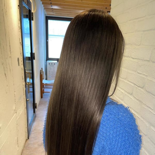 【EIGHT福岡 1月 片山智裕】艶髪グレージュ