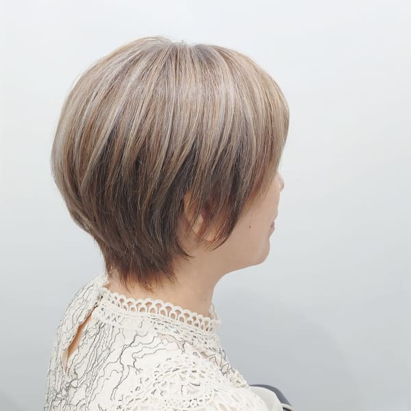 白髪ぼかしカラー