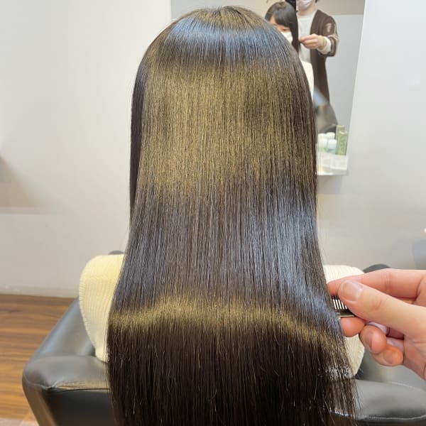 うる艶セミロング