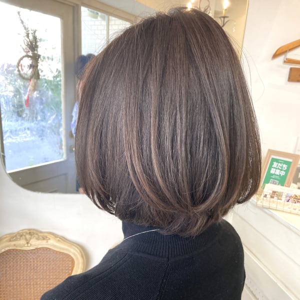 ミセスまるみナチュラルショートボブ40代50代梅ヶ丘美容室